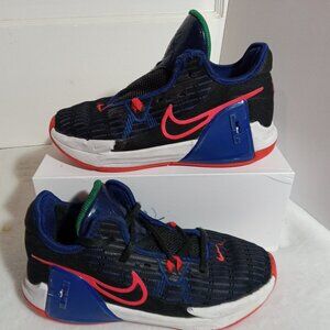 Zapatillas de baloncesto Nike LeBron Witness VI Niño Negro/Multi size 2y